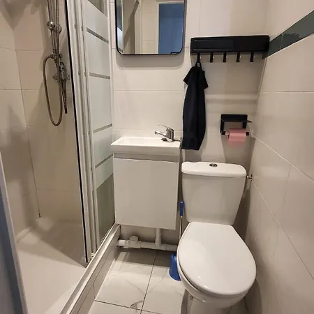 Pres De La Place De La Republique Apartamento